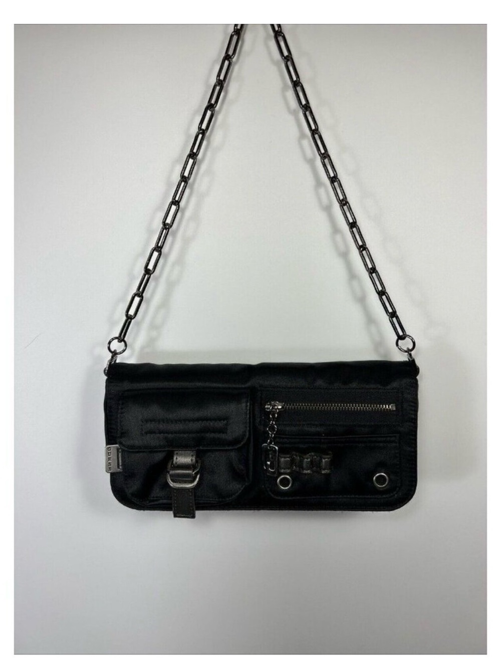 Guess Black Shoulder Bag with Chain Strap - Picture 2 of 9
